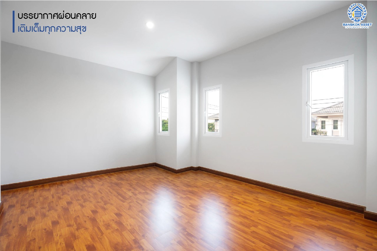 บ้านมือสองตกแต่งใหม่ ม.สิริกานต์ บางใหญ่-เซ็นทรัลเวสต์เกต หลังใหญ่ หลังริม เนื้อที่ 60.9 ตร.ว. ฟังก์ชั่น 3 ห้องนอน 3 ห้องน้ำ 3 ที่จอดรถ Facility ครบครันพร้อมทุกการเข้าอยู่ บนทำเลเดินทางสะดวก ใกล้ถ.กาญจนาภิเษก และเพียง 10 นาทีถึงรถไฟฟ้า "สถานีคลองบางไผ่"